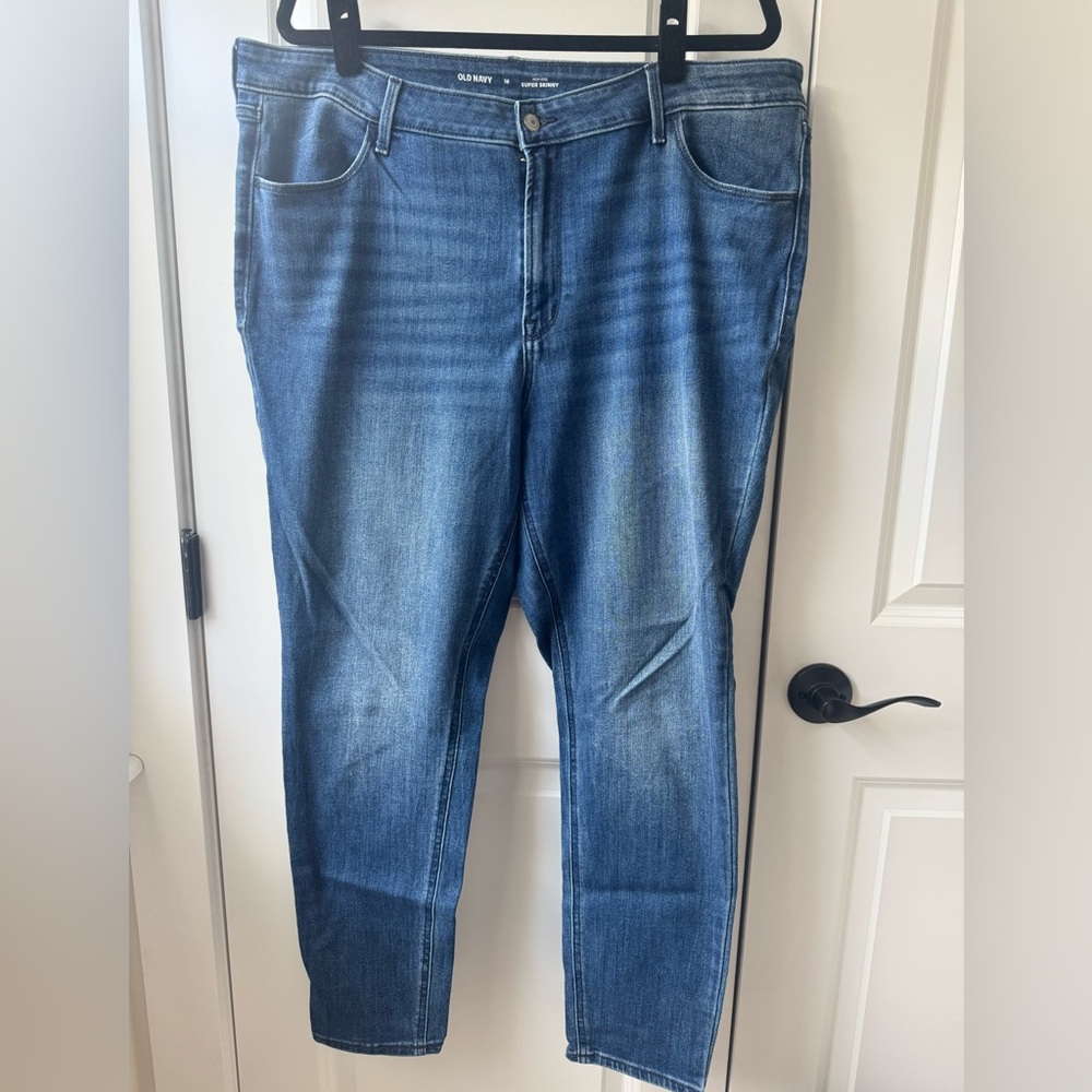 Old Navy High-Rise Super Skinny Jeans